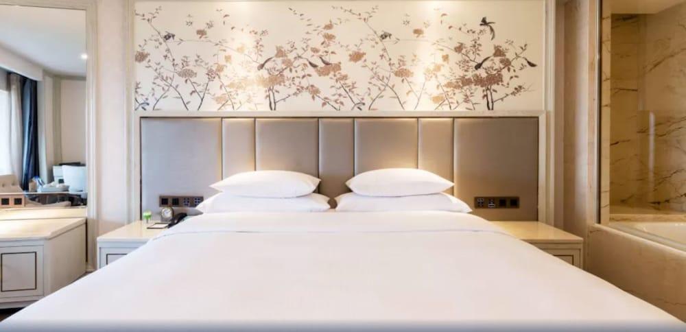 Wanda Realm Xiamen North Bay Hotell Exteriör bild
