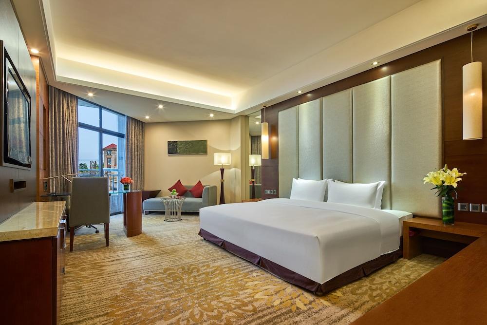 Wanda Realm Xiamen North Bay Hotell Exteriör bild