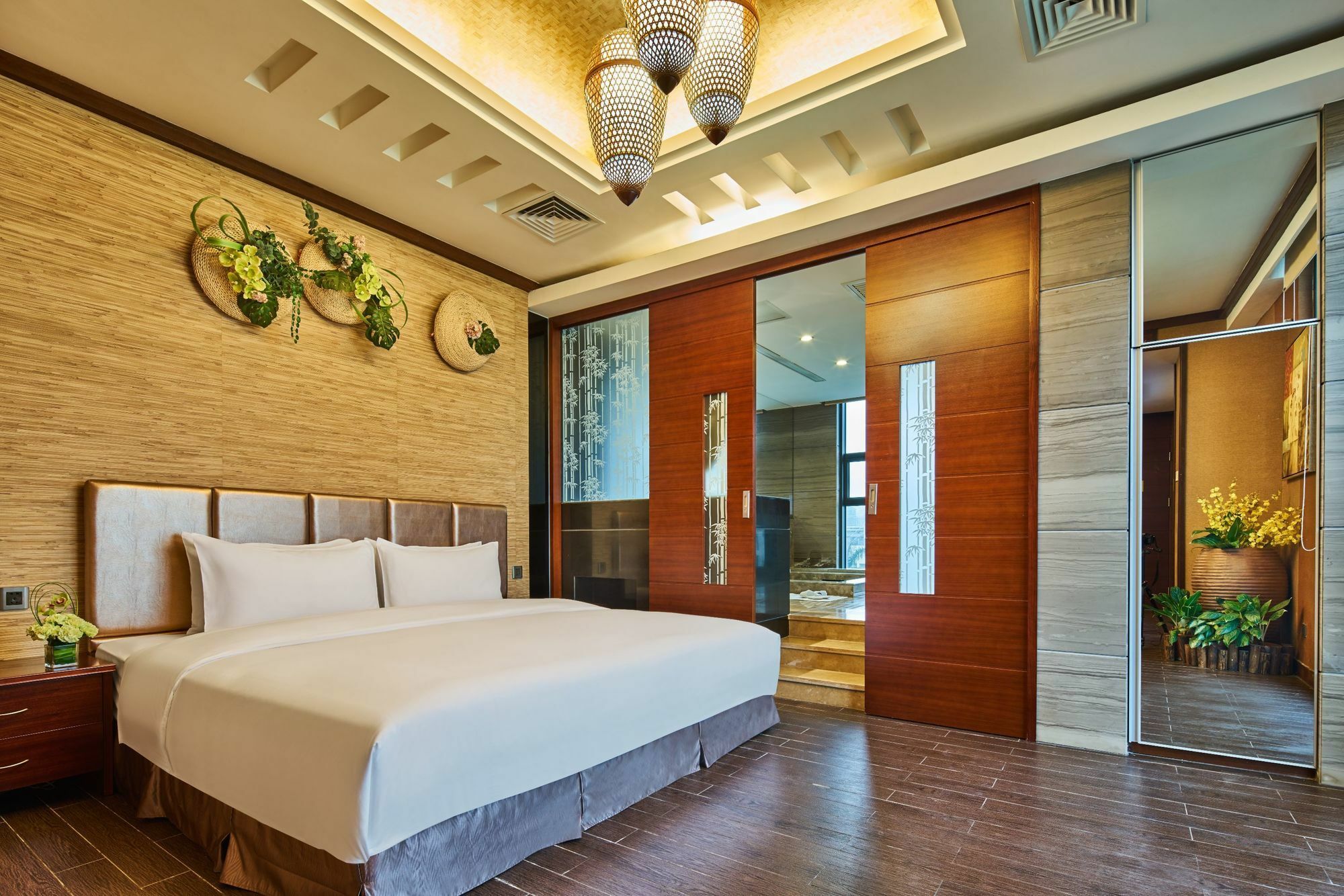 Wanda Realm Xiamen North Bay Hotell Exteriör bild