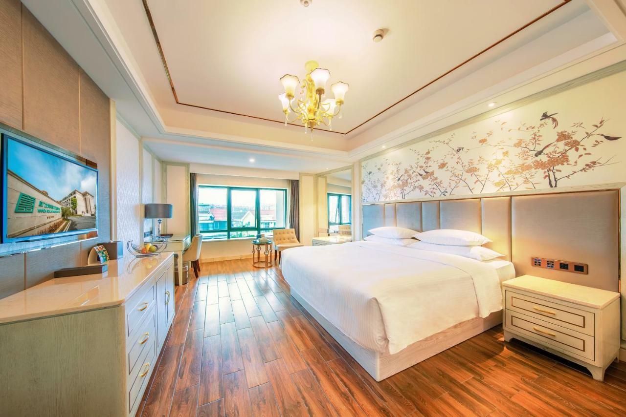 Wanda Realm Xiamen North Bay Hotell Exteriör bild
